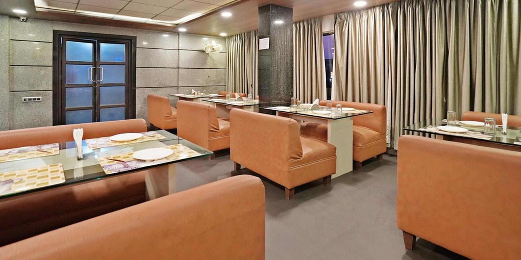 Gold Coast Beach Resort Puri Exterior foto